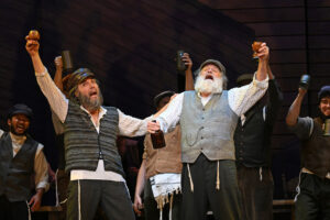 Cincinnati Opera’s 2025 production of Fiddler on the Roof.